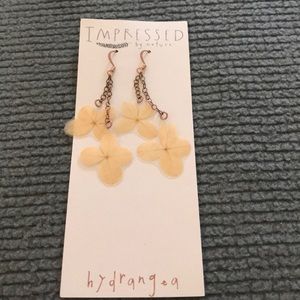 Pressed clover 🍀 earrings